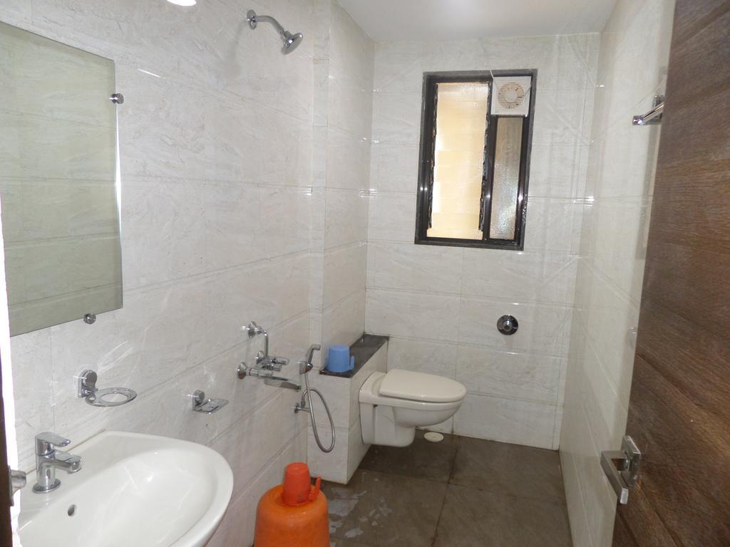 Sai Heera Residency Hotel Shirdi Room photo