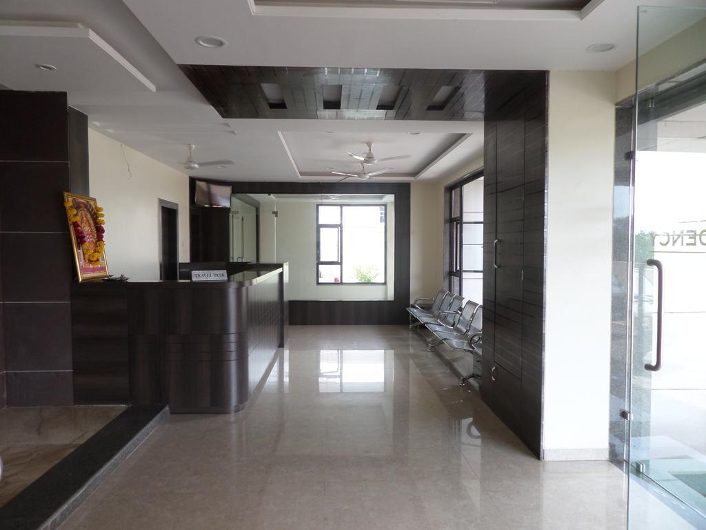 Sai Heera Residency Hotel Shirdi Exterior photo
