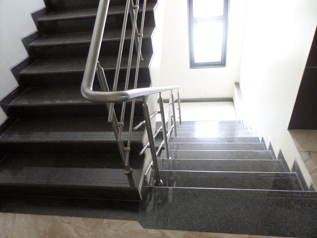 Sai Heera Residency Hotel Shirdi Exterior photo